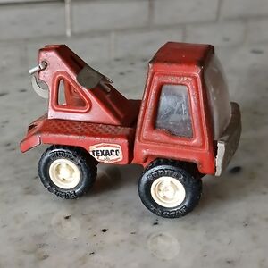 Vintage Red Buddy L 1978 Texaco Tow Truck Lil Brutes Friendly Highway Set